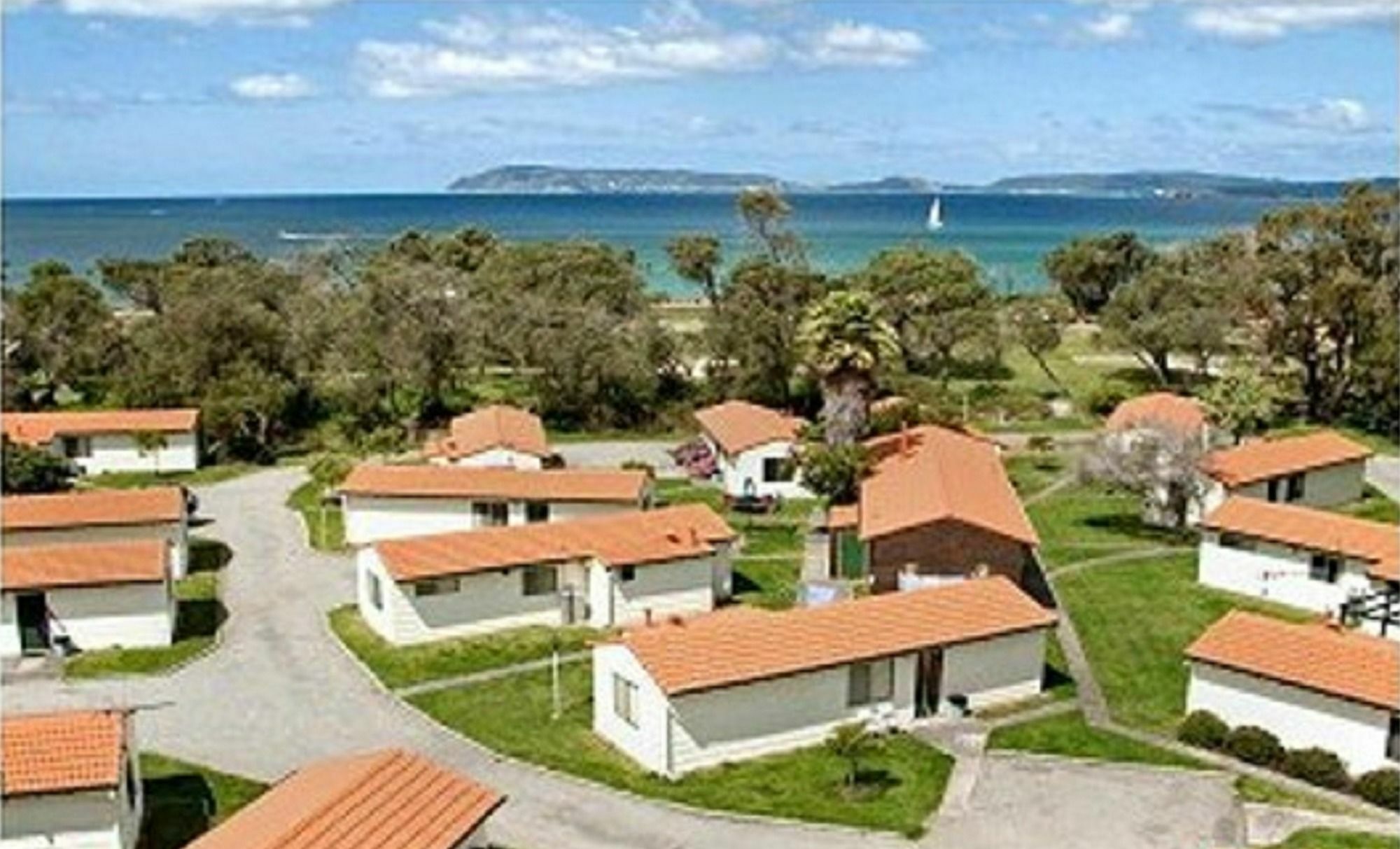 Havana Villas Όλμπανι Εξωτερικό φωτογραφία